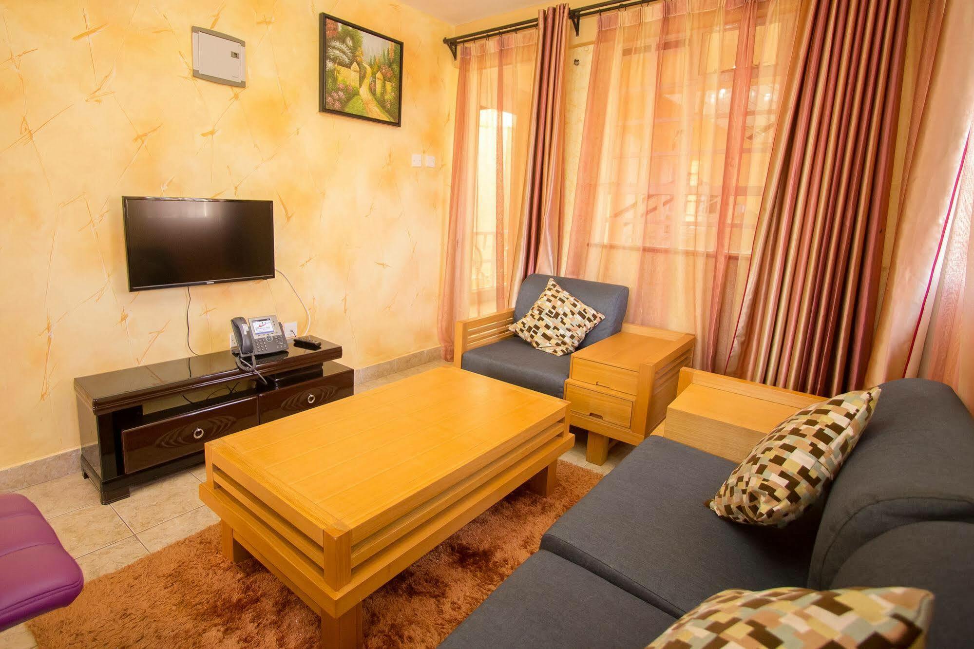 Ikonia Resort And Hotel Kisumu Exteriör bild